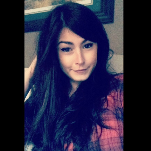 Meet your Posher, Jenna - Picture 1 of 1